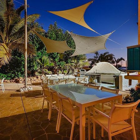 Sea Breeze Resort Exmouth Bagian luar foto