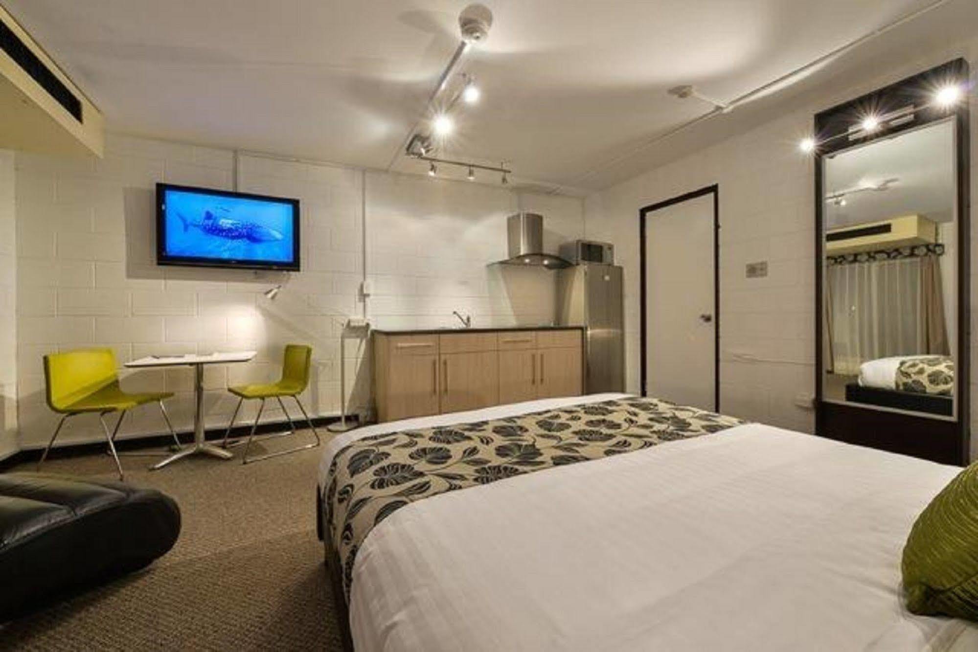Sea Breeze Resort Exmouth Ruang foto