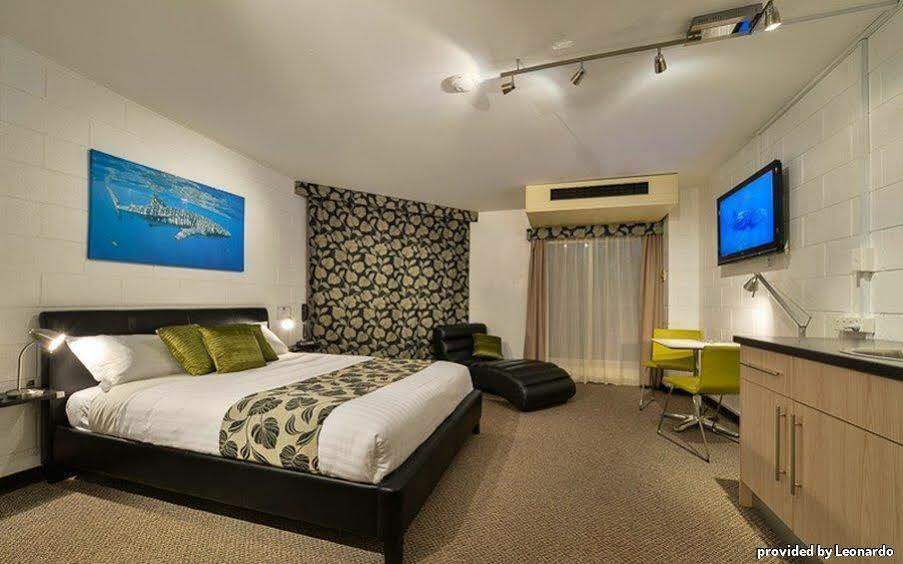 Sea Breeze Resort Exmouth Bagian luar foto
